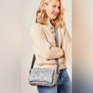 NWT Thirty One "𝐴𝑙𝑙 𝑍𝑖𝑝𝑝𝑒𝑑 𝑈𝑝" crossbody bag